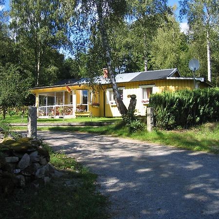 Almagården lantlig miljö Villa Svängsta Rum bild